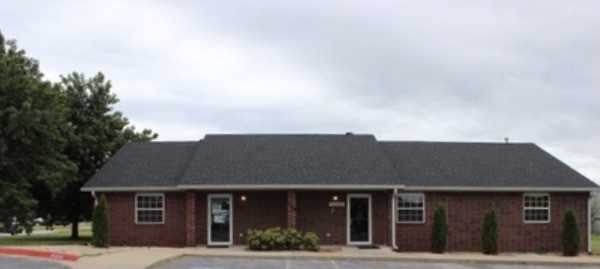 Lowell Veterinary Center